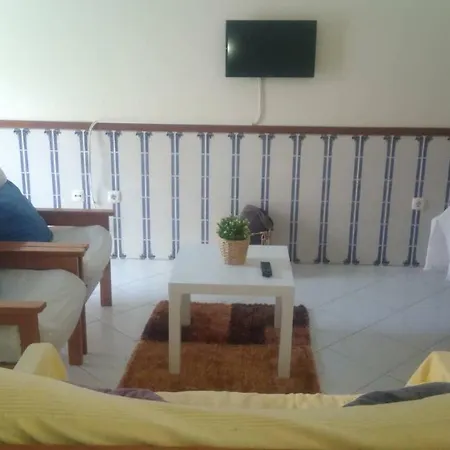 度假居 Apartamento Rogil *